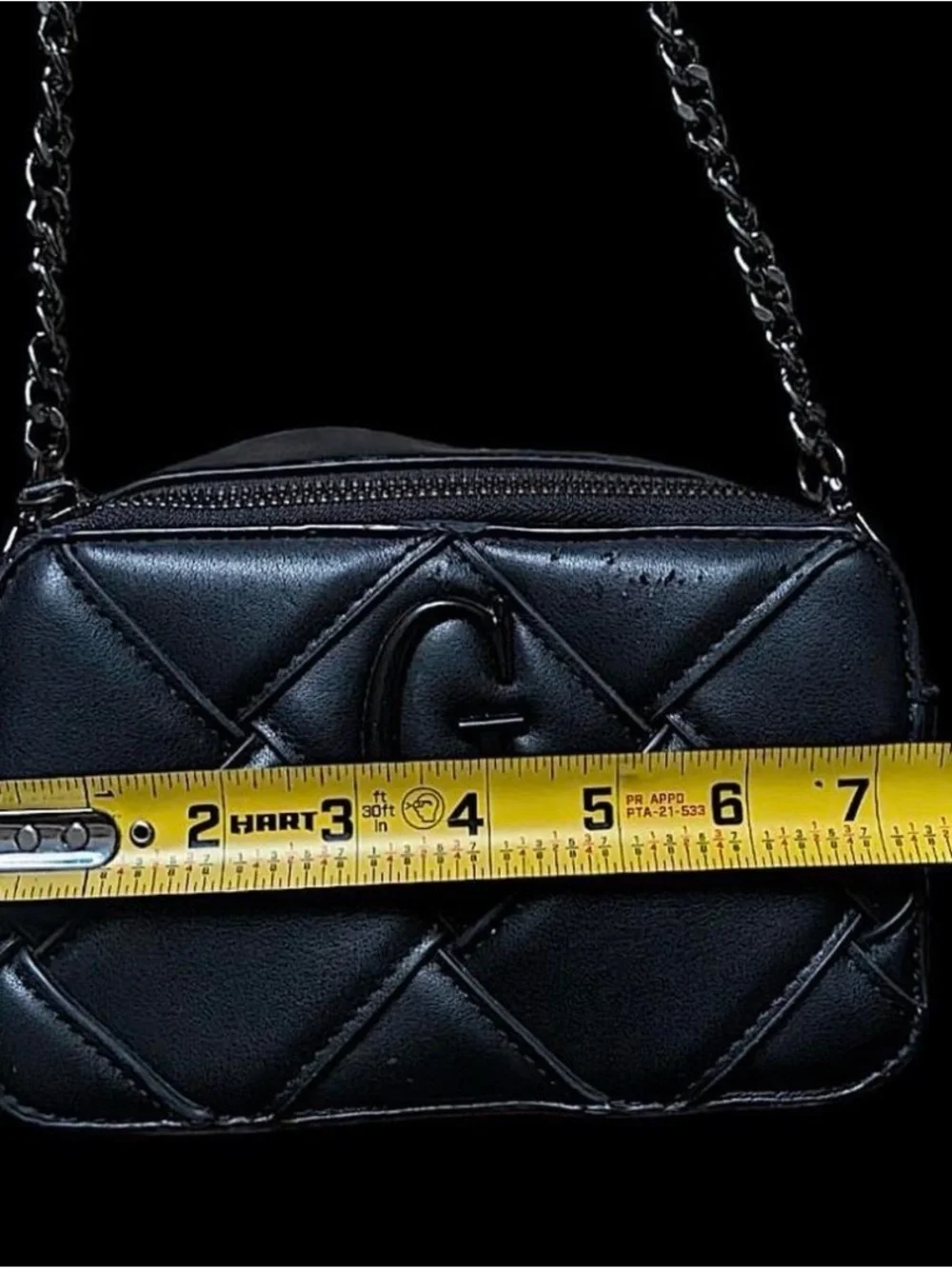 Quilted Guess Black Crossbody Bag with Chain Strap